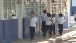 Lunes 9 de marzo sí hay clases