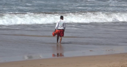 Pide ESA a motociclistas no introducirse al mar con ropa inadecuada