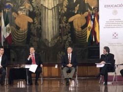 Vacaciones adelantadas y ampliadas por coronavirus,  no serán para maestros