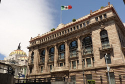 Trabajador del Banco de México da positivo en Coronavirus