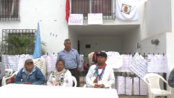 Continúa la manifestación de indígenas en el consejo Mayo de cobanaros