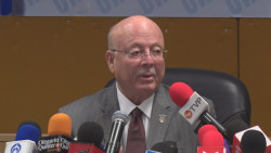 Guardia de seguridad está en buenas condiciones reporta Rector