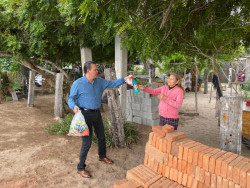 Entrega la Secretaría de Pesca productos de limpieza ante contingencia por Covid-19