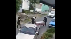 Videos: Ecuador abandona sus cadáveres en las calle y algunos son quemados entre la basura
