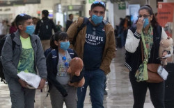 Recomienda el IMSS que se queden en casa las personas que regresan del extranjero