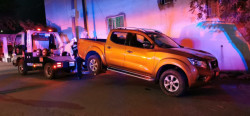Tras persecución recuperan camioneta con reporte de robo