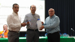 Dona la UAS gel antibacterial al ISSSTE