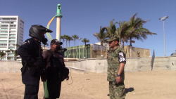 Autoridades de seguridad verifican que se respeten playas cerradas