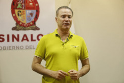 “Por las buenas o por las malas” advierte Quirino