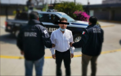 Detienen a ex-diputado que presuntamente mandó a rociar ácido a saxofonista oaxaqueña