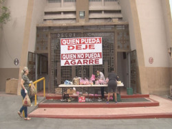 Entregan apoyo a familias vulnerables de Culiacán