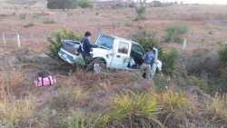 Accidente carretero deja una persona lesionada