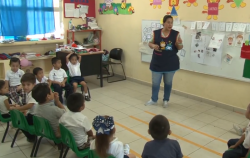 21 de abril, conmemoración a la Educadora