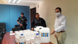 UAS dona gel y caretas a SSPyTM, IMSS e ISSSTE