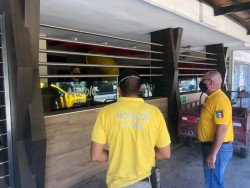 Navolato pone el ejemplo,  cierran pastelerías y pizzerías que no respetaron las medidas preventivas en el Día del Niño