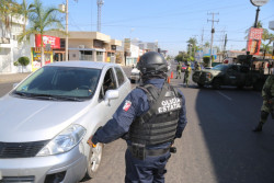 Invitan a la población a quedarse en casa