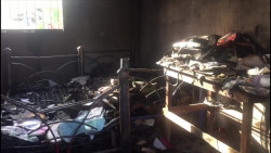 Se quedan sin hogar en incendio, pero su pueblo les devuelve el aliento