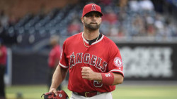 Albert Pujols aún sin fecha de retiro