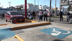 Se registra choque en la Avenida Santa Rosa