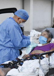 128 personas ha dado de alta el IMSS  por mejoría de Covid