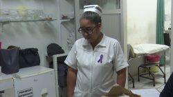 Celebran entre pandemia "Día Internacional de la Enfermera"