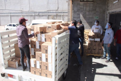 Entrega DIF Sinaloa apoyo extraordinario de 20 mil despensas