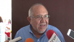 "Químico" Benítez a la espera de resultados de prueba Covid-19