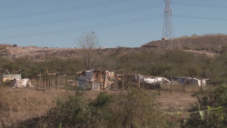 En cuatro municipios se entregarán viviendas a familias desplazadas