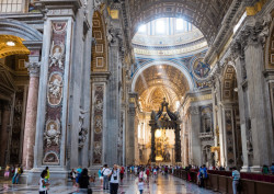 Basílica de San Pedro del Vaticano hoy reabre sus puertas al público