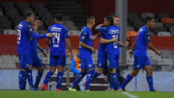 Cruz Azul regresaría en pequeños grupos a entrenamientos