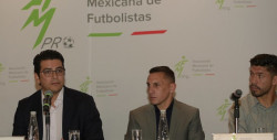 Asociación de Futbolistas se reúne para cuidar integridad de futbolistas