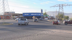 Urgen semáforos en el cruce de Obregón y Paseo de los Ganaderos