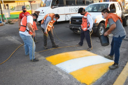 En marcha un programa de rehabilitación integral para el pintado y visibilidad de reductores de velocidad