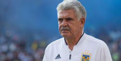 Tigres modifica su escudo en honor a "Tuca" Ferreti