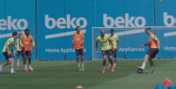 Barcelona volvió a entrenar este miércoles en grupos