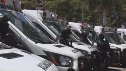 Para emergencias ..entregan dos ambulancias que son como unidades de terapia intensiva