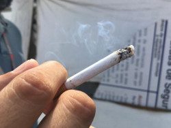 Van por una generación de jóvenes libre de tabaco