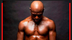 Floyd Mayweather Jr. “Simplemente está haciendo lo que cree que está bien en su corazón”