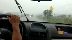 Ángeles Verdes hace llamado para prevenir accidentes en carreteras por lluvias