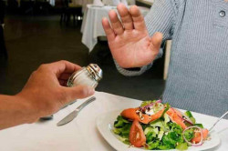 Excederse en el consumo de sal, puede provocar infartos cerebrales