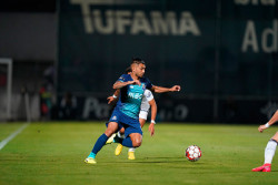 Jesús "tecatito" Corona anota con el Porto en la Liga de Portugal
