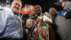 Terence Crawford en negociaciones con Pacquiao