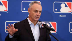 Rob Manfred esta seguro de haya acuerdo para arrancar temporada de MLB