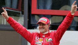 Michael Schumacher sería ingresado a quirófano para un nuevo tratamiento