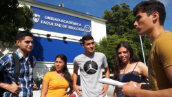 Siguen evaluando  programas en la facultad de Arquitectura UAS
