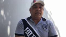 Enfermero motiva a pacientes con Covid- 19