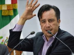 No debe haber "grupos golpistas" : Gobernador Veracruz