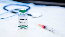 OMS espera este año cientos de millones de vacunas disponibles para Covid-19