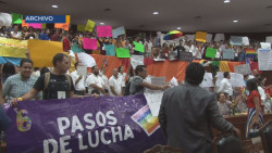 Comunidad LGBTTTI advierten a diputados que recordaran su rechazo a Ley en las urnas