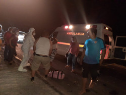 Motociclista choca contra una vaca en carretera del Roble